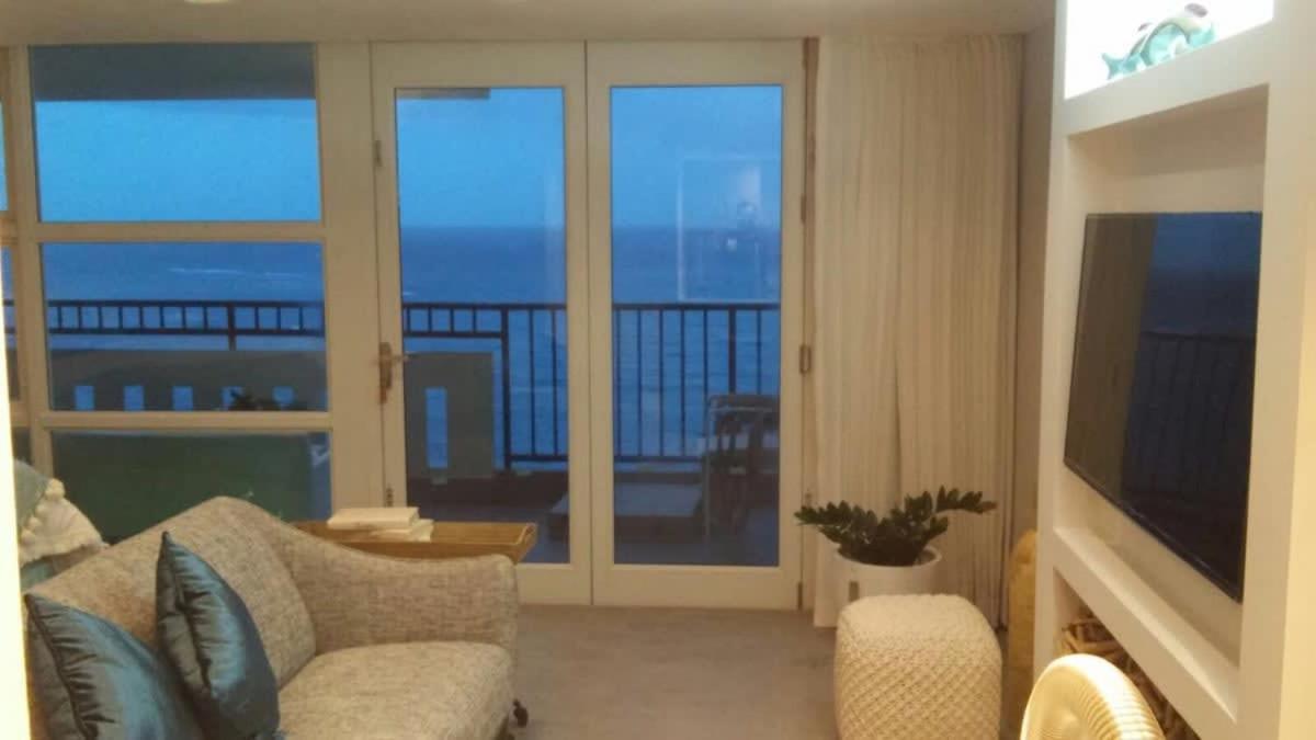 Enchanted 17 Jewel Beachfront Luquillo -Pool Exterior foto