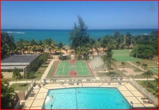 Enchanted 17 Jewel Beachfront Luquillo -Pool Exterior foto